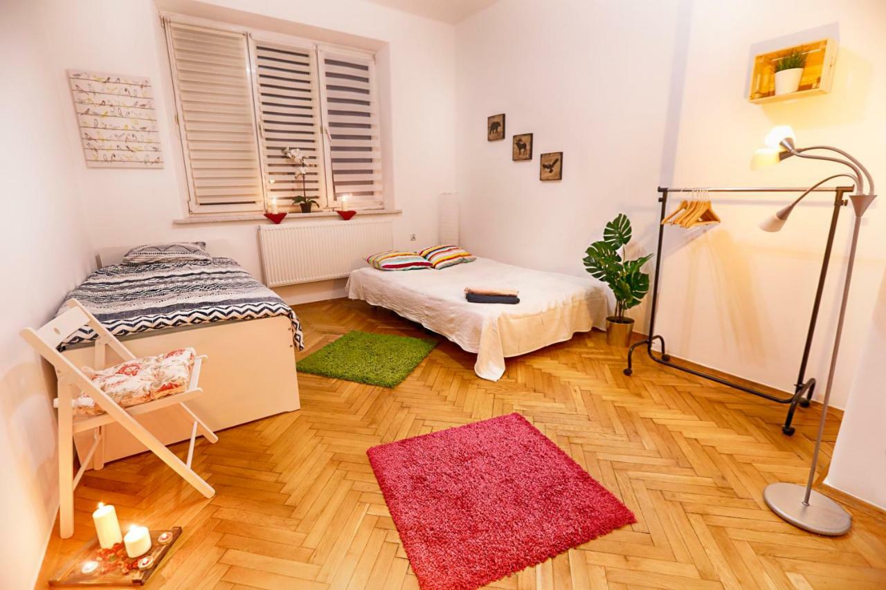 Big&Bright- Golden Apartments- Old Town Krakow Ngoại thất bức ảnh
