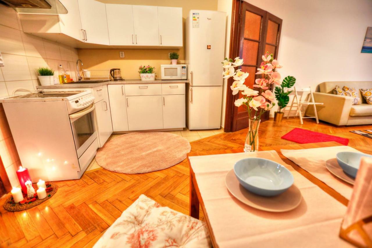 Big&Bright- Golden Apartments- Old Town Krakow Ngoại thất bức ảnh